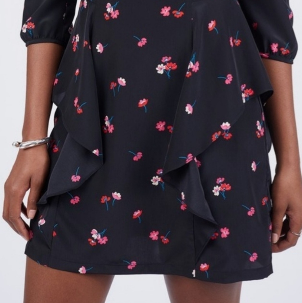 Ava Floral Ruffle Dress - Picture 2 of 3